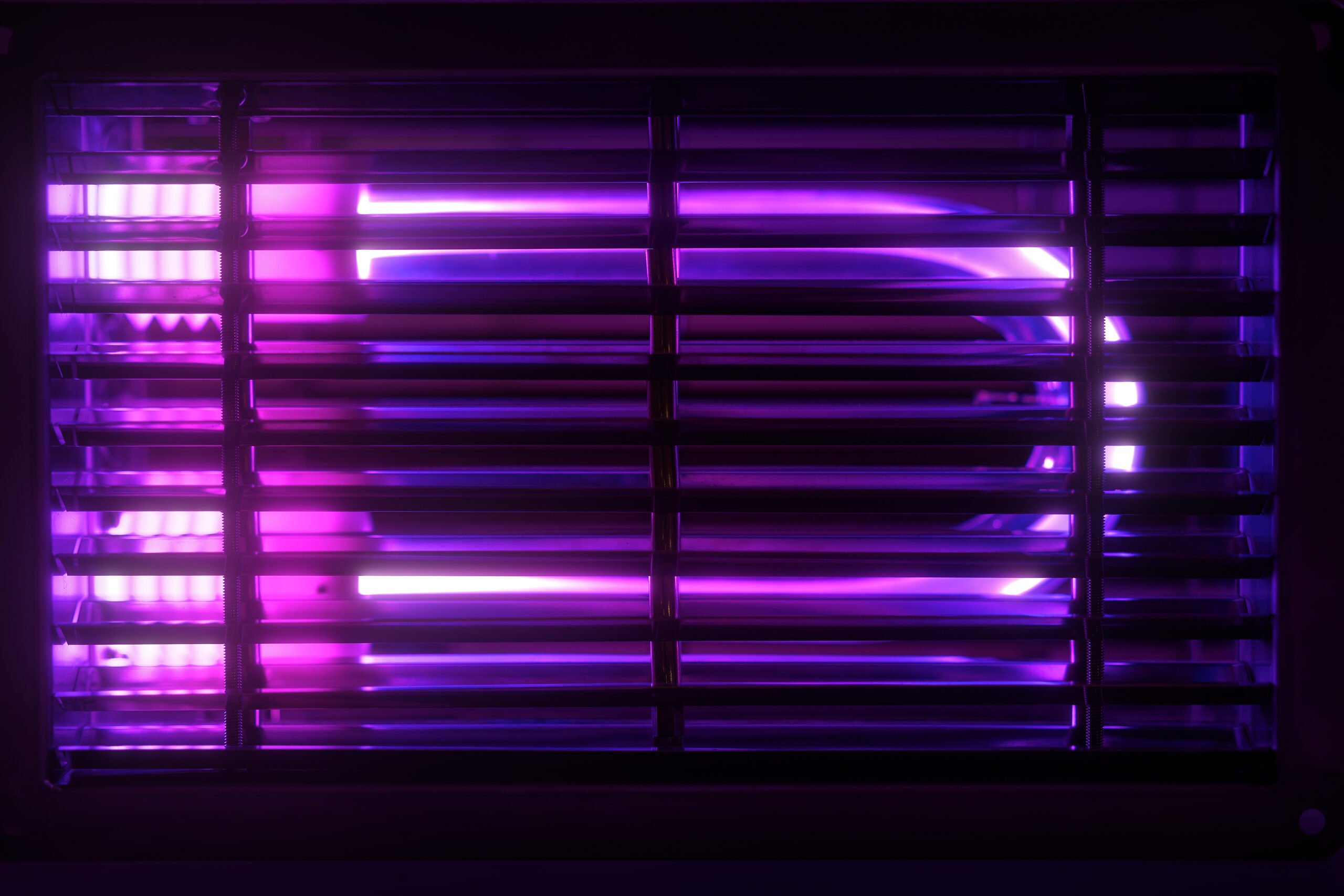 Ultraviolet HVAC lamp